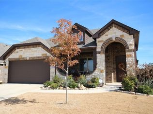 112 Gateway Dr, Alvarado, TX 76009