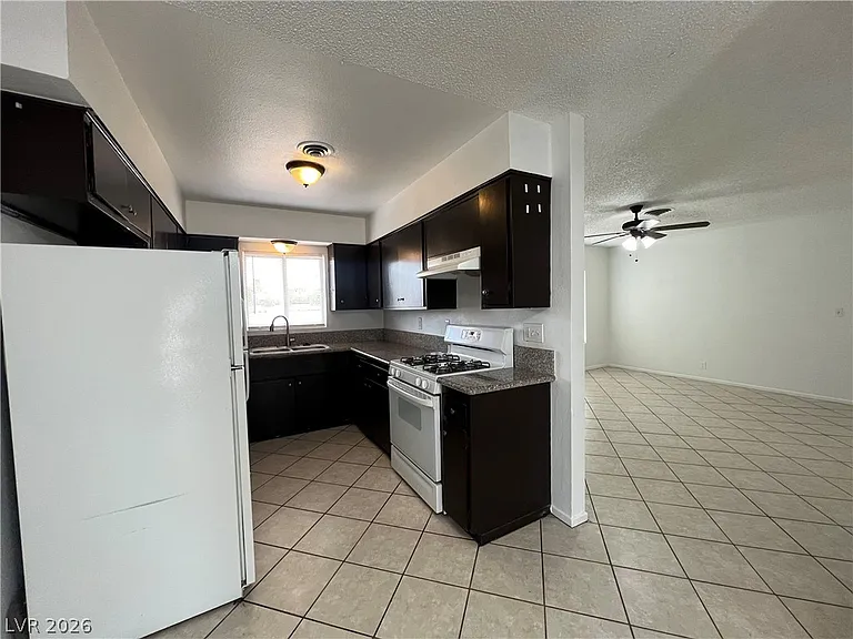 4020 San Bernardino Ave #0 — Photo 5