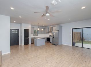 734 Essex St #2, San Antonio, TX 78210
