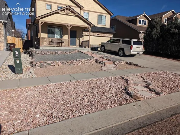 2052 Dewhirst Dr, Colorado Springs, CO 80951