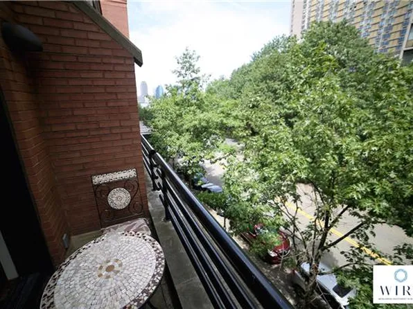 350 Albany St #P3, New York, NY 10280