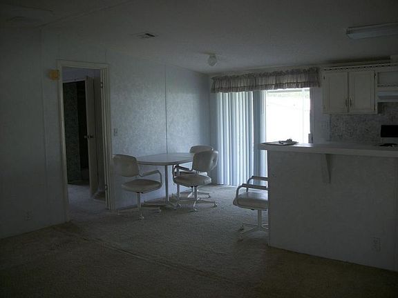5th image of 3513 Engineer Dr #3513ED