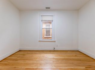 2630 W 42nd St #2F, Chicago, IL 60632
