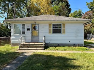 111 Avon Ct, Ravenna, OH