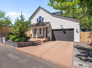 141 NW Adams Pl, Bend, OR 97703