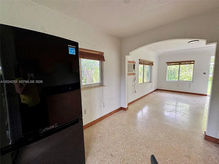 8440 NE 1st Ave #1 — Photo 9