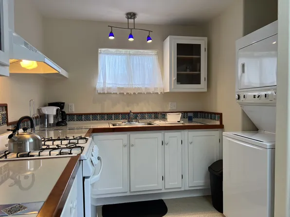 769 Stagecoach Rd, Trinidad, CA 95570