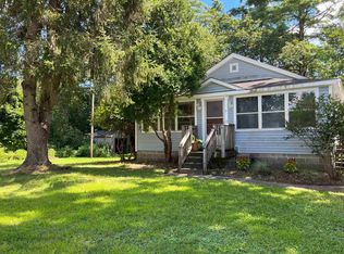 2 Picott Rd, Kittery, ME 03904