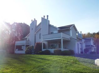 16 Tiger Maple Ln, Saugerties, NY 12477