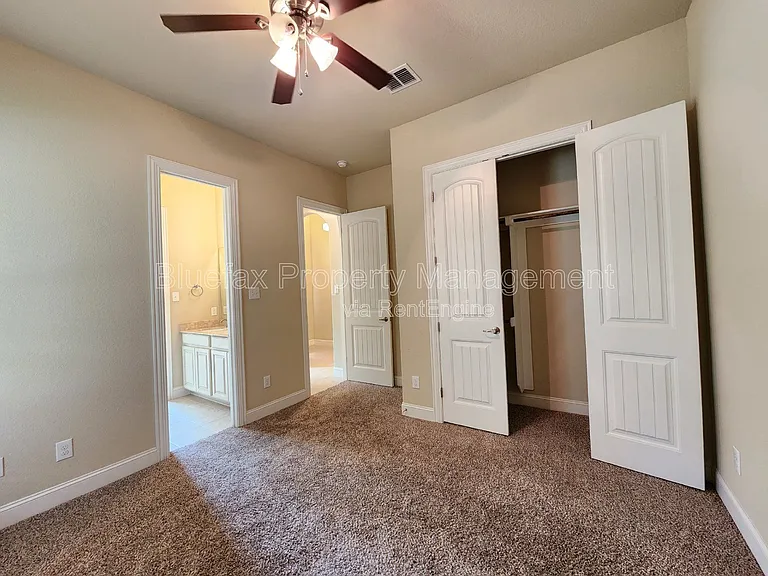 11523 Lily Blair — Photo 27
