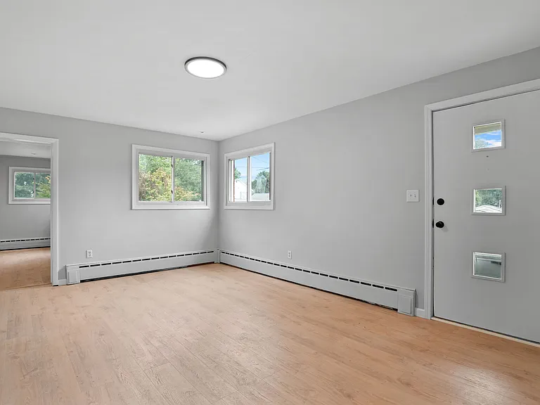 2529 Aldrich Dr — Photo 4