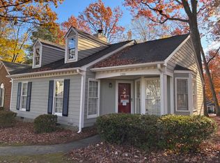 1200 Deptford Ct, Raleigh, NC 27609