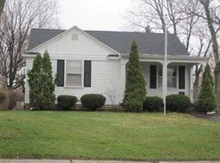 104 Fairfield Ave, Bellevue, OH 44811