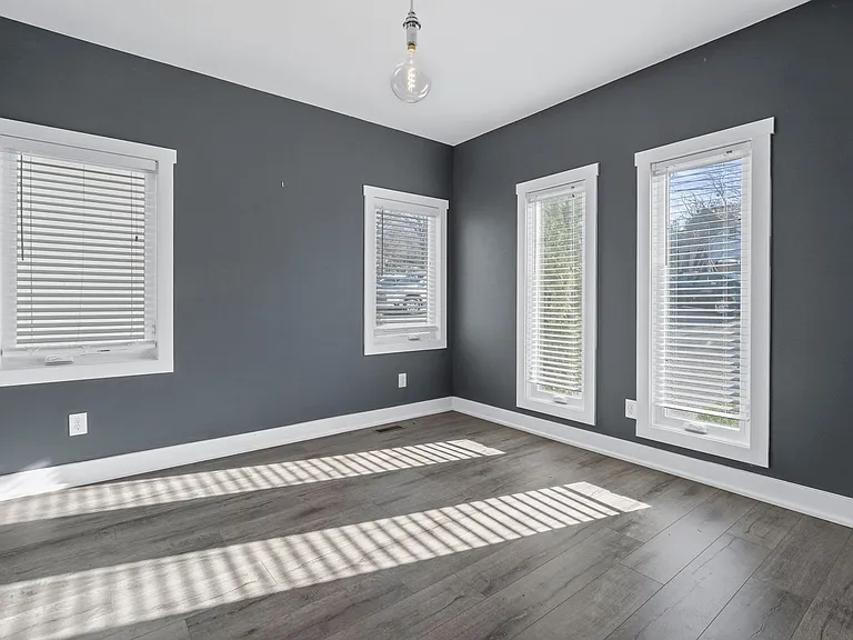 1811 Cahal Ave — Photo 15