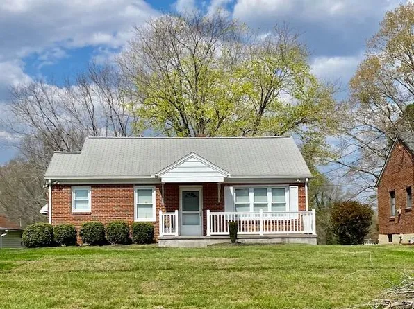 2716 Westover Dr, Danville, VA 24541