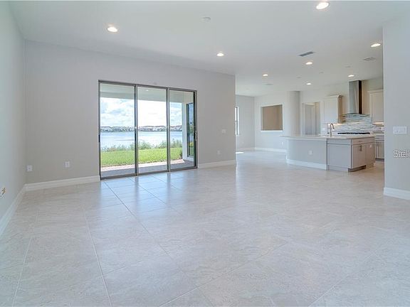 3rd image of 11268 Lemon Lake Blvd