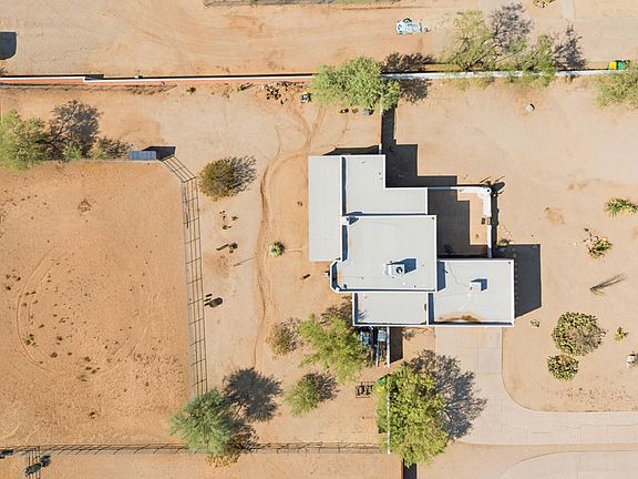 3rd image of 37620 N 12TH Street