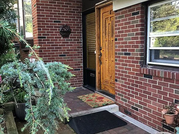 108 Barnard St, Highland Park, NJ 08904