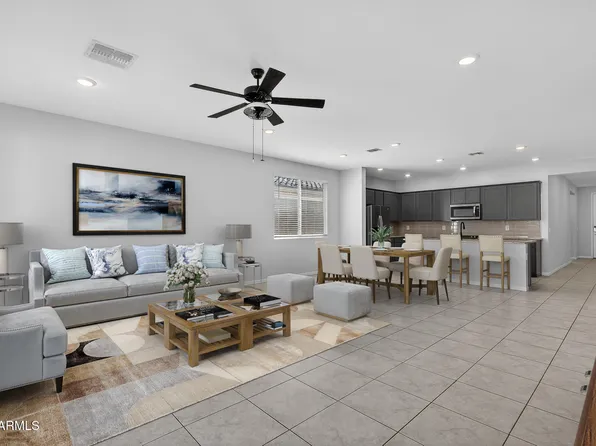 17768 W RAYMOND Street, Goodyear, AZ 85338