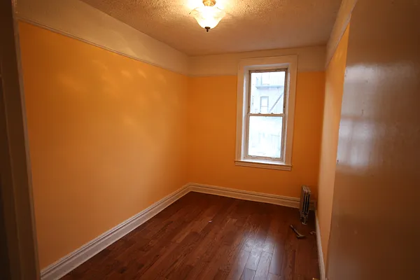 Rented by Nooklyn NYC LLC | media 31