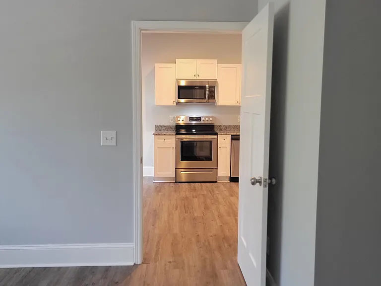 84 N Knoll Rd — Photo 21