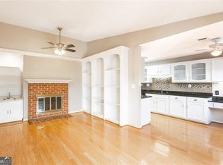 6501 Deerings Ln, Peachtree Corners, GA 30092