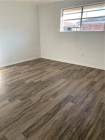 4813 Wabash St — Photo 8