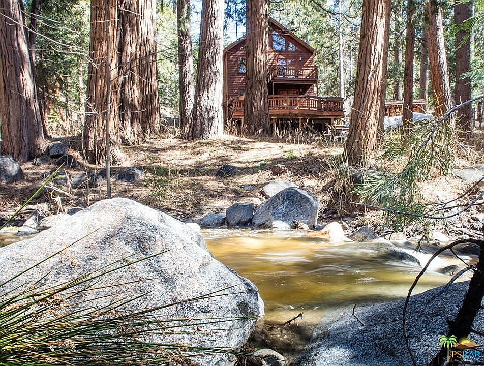 1st image of 25905 Tahquitz Dr