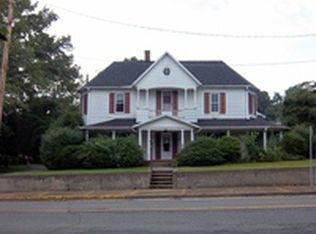 500 N Main St, Galax, VA 24333