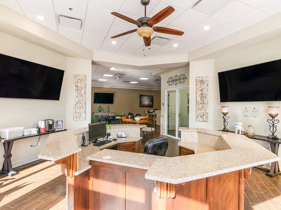 Leasing Office