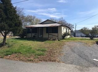 114 Hill St, Adairsville, GA 30103