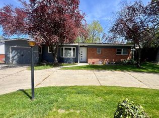 6910 W Holiday Dr, Boise, ID 83709