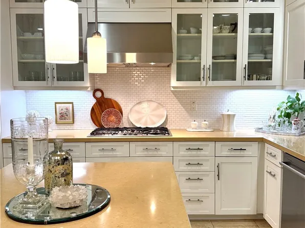 23 Vantis Dr, Aliso Viejo, CA 92656