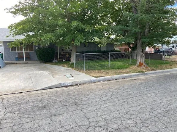 45514 12th St W, Lancaster, CA 93534