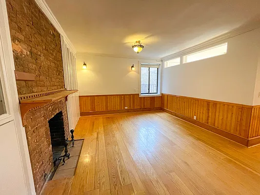 Rented by City Connections Realty | media 17