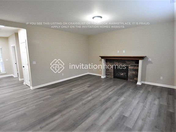 5th image of 103 Ames St NE