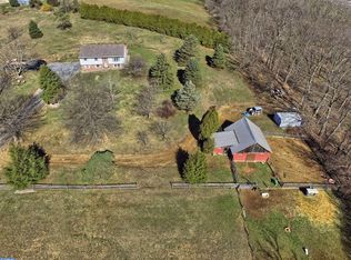 194 Bootleg Rd, Bernville, PA 19506