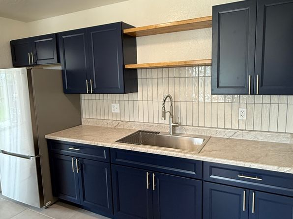 865 School Rd #1, McKinleyville, CA 95519