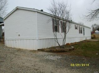 262 Old Auburn Rd, Elsberry, MO 63343