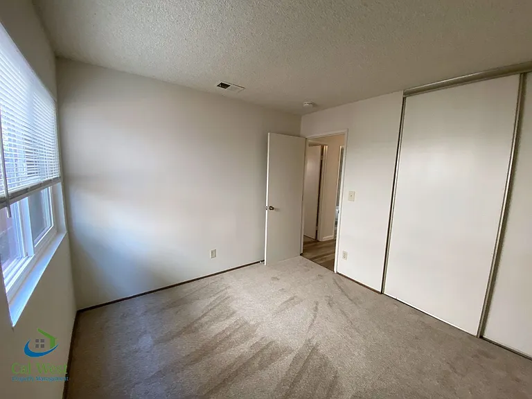 421 Gwinn Ct — Photo 22