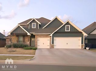 9205 NW 89th St, Yukon, OK 73099