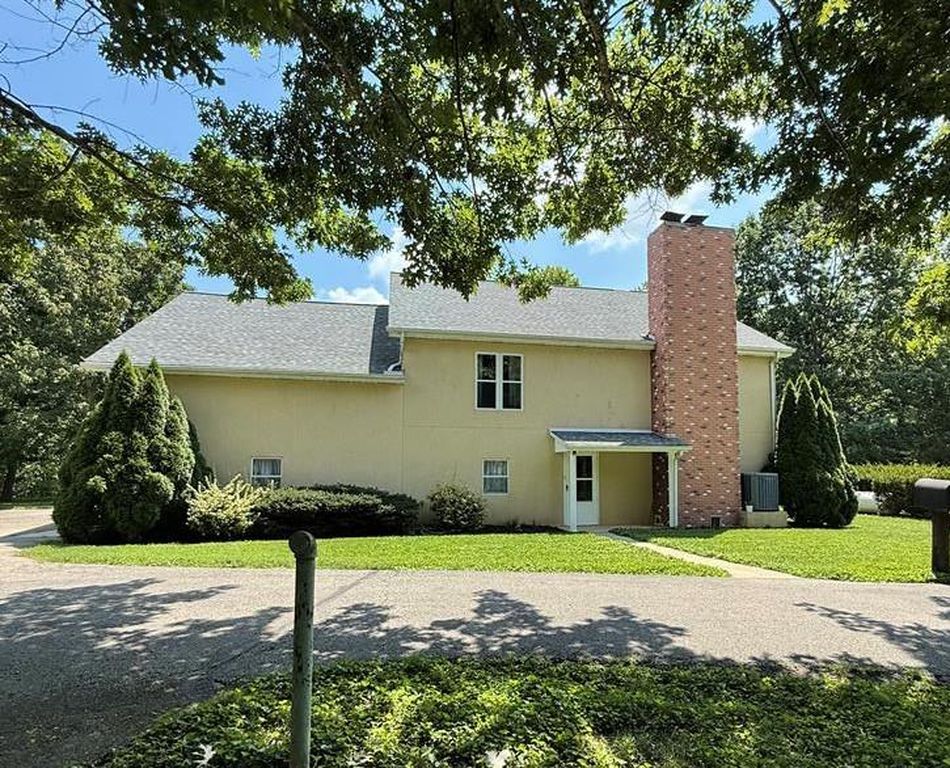Real estate listing image