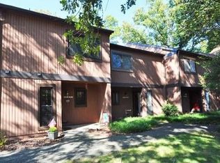 11642 E Briar Patch Dr, Midlothian, VA 23113