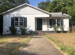 1924 N 12th St, Waco, TX 76707