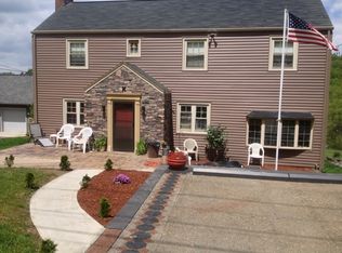 533 Locust Valley Rd, Greensburg, PA 15601