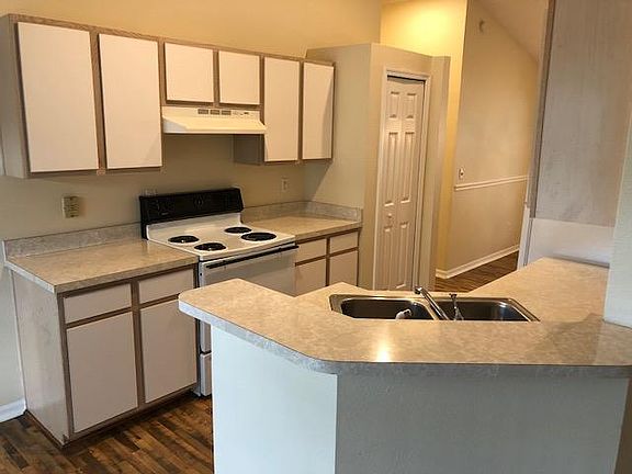 5th image of 5423 Gaucho Way