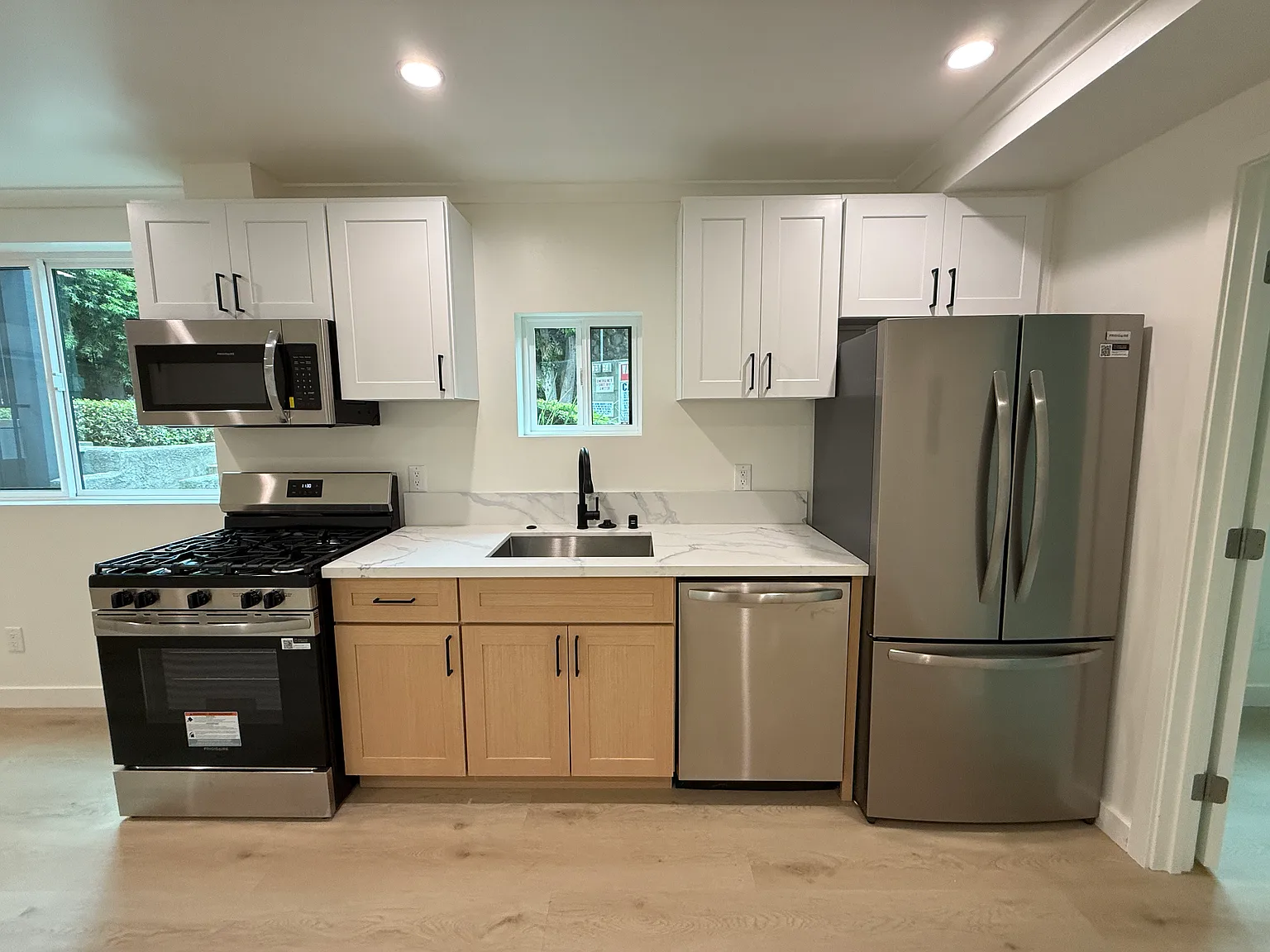 1 bed, 600 sqft, $2,295 — Photo 2