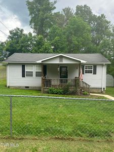 304 7th St NW, Coeburn, VA, 24230