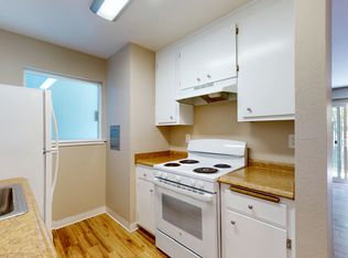 551 Alameda Del Prado #210, Novato, CA 94949