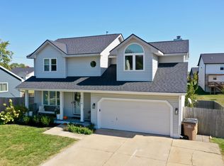 1214 S 24th Ct, West Des Moines, IA 50265